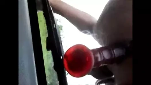 Dano, kamyonda sikişiyor