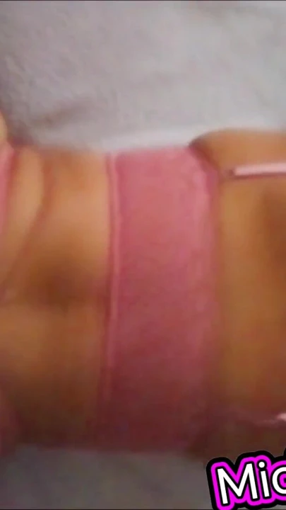 "Michelle sessizce çünkü evde ziyaretçimiz var" dan unutulmaz bir an