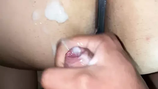 Kahrolası benim kalın latina eş sonra ona bull cums içinde ona