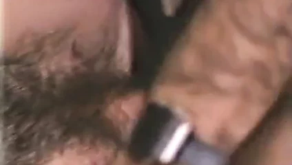 resepsiyonist hizmetçi yapar