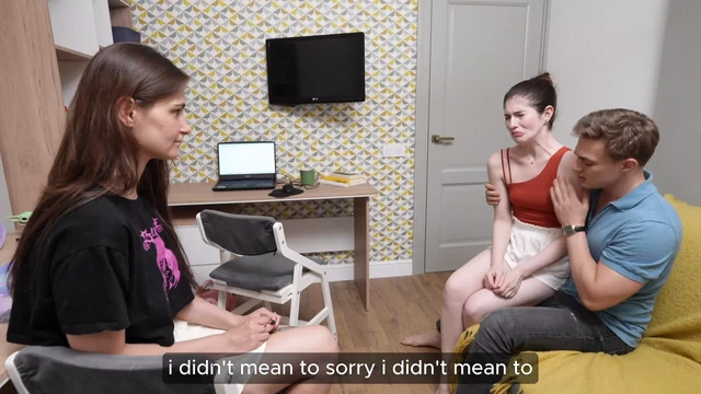 Возбужденное домашнее (часть 2): Приготовление неприятностей. Соблазнительная игра падчерицы со своим отчимом