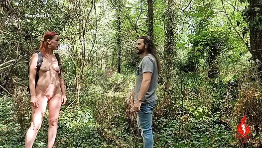 Billy Shag ormandaki natürist kız