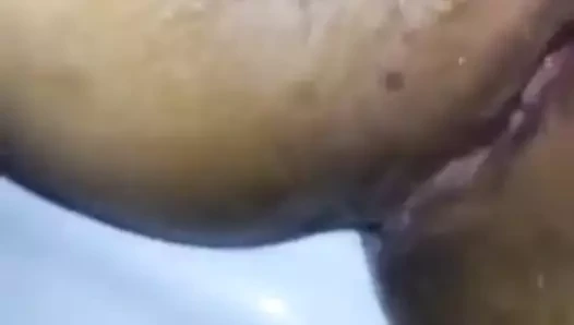 una amica si masturba per me