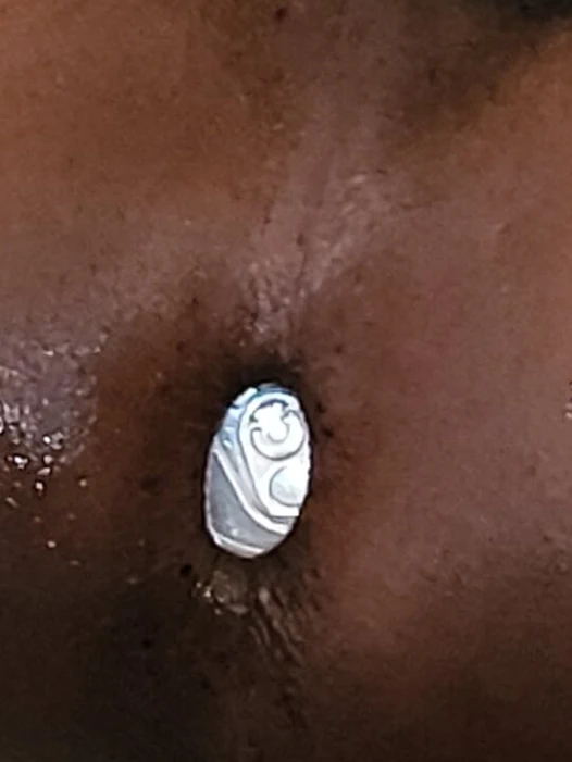 Edepsiz kadın kılıklı kaltak