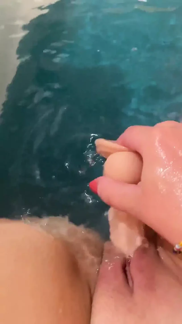 Banyomda. chacha jolie