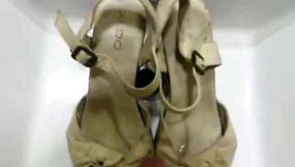 aldo topuk üzerinde twinks