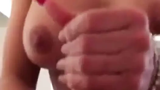 başka bir tane daha ilişkilendirmek