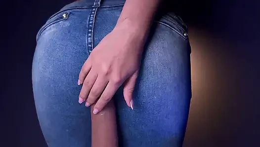 Blue Jeans sırılsıklam