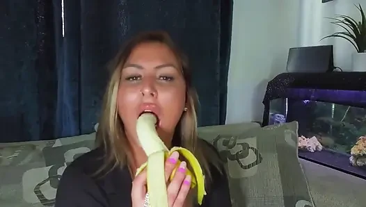 Kısa şort İngiliz paçoz orta yaşlı seksi kadın