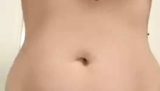 kız arkadaş sarkık memeler