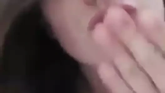 Kızda web kamerası gösterisi