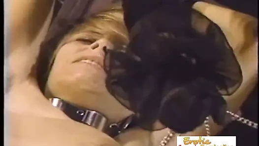 metresi aynı anda iki kıza işkence