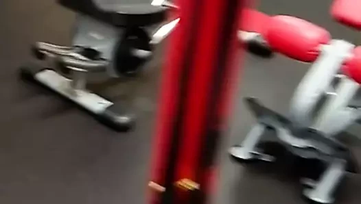 BRUCELEE KORANLY KARATE BARBELO