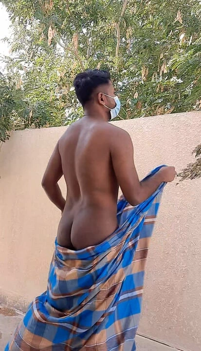 Gay Lunggi ve underware