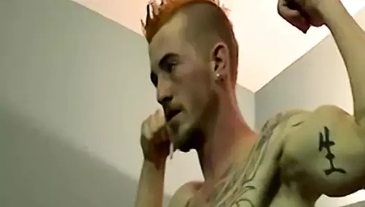 Gerçek amatör eyersiz kahrolası ve püskürtme sıcak boşalmak