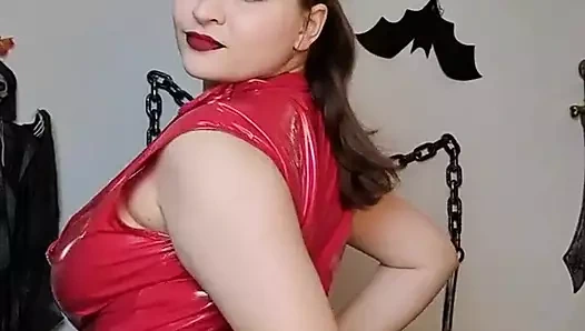 TinniAngelll videosu