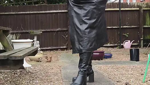 Deri Trench Coat