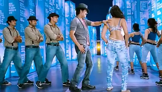 Anushka ve priyamani