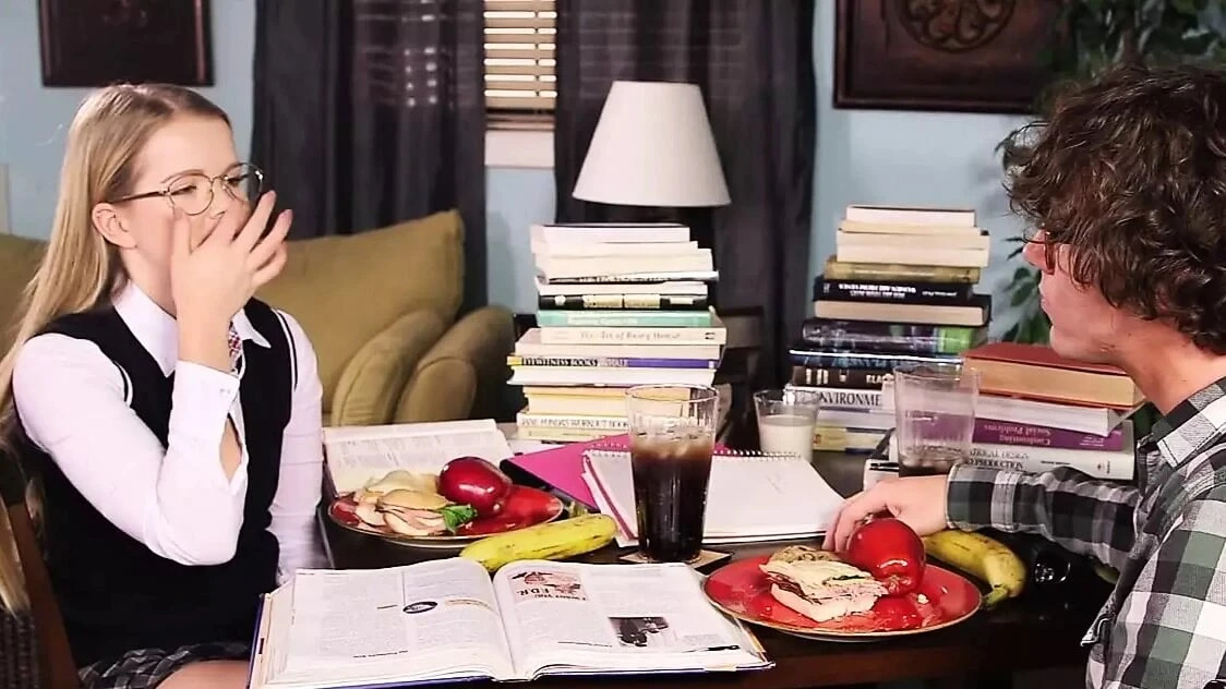 Học tập mạnh bạo