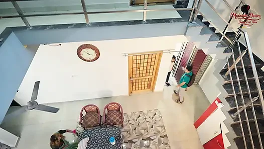 HINTLI YENI EVLI YENGE GENÇ DEVAR'ıNı BAŞTAN ÇıKARıYOR SERT SIKILIYOR 4K