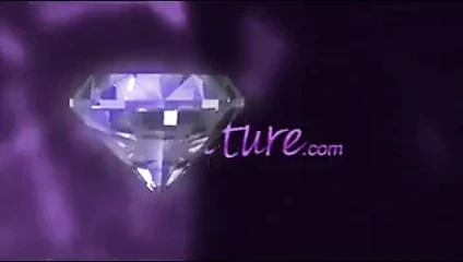 saf itaatsiz ev kadını bölünmüş