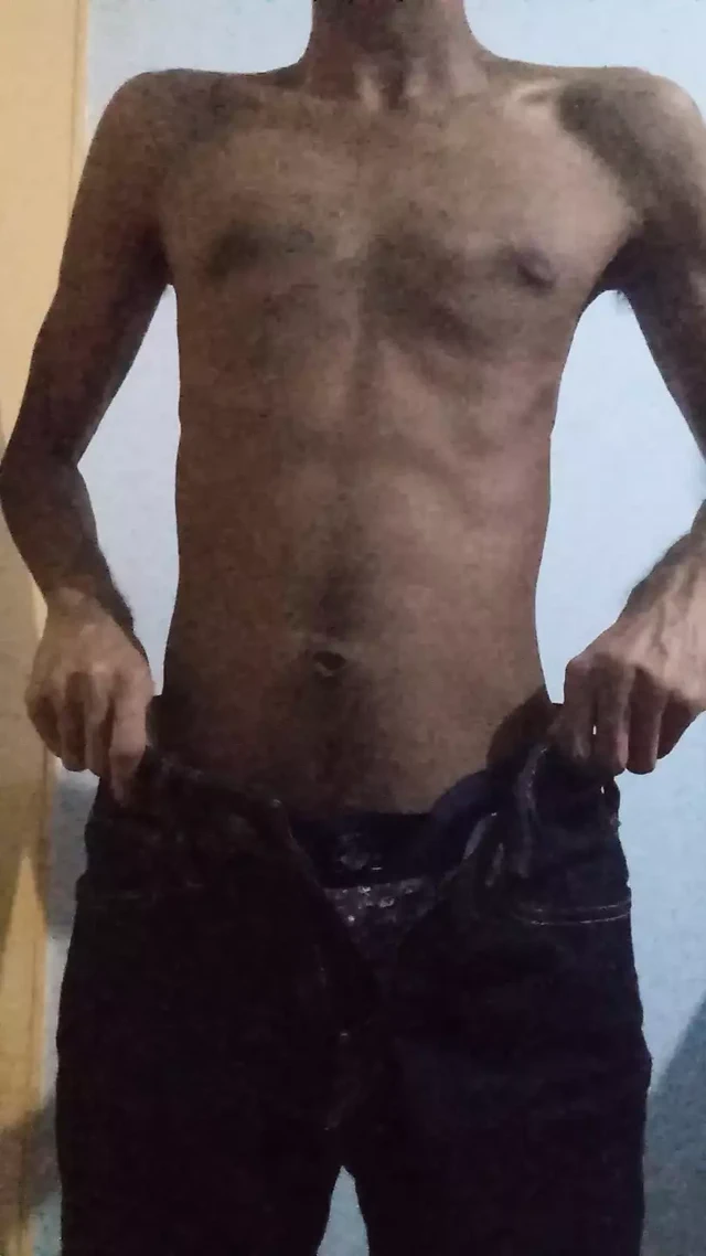 Jim senin için soyunacak ve mastürbasyon yapacak