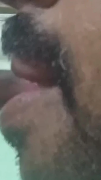 Эпический момент из "Глубокие поцелуи в постели и ролевая игра для празднования праздников"