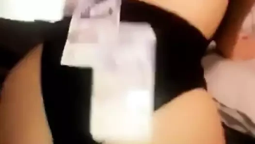 Seksi dans eden twerkli büyük götlü seksi 2 kız