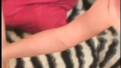 Redhead lezbiyen yalıyor kız kedi derin ve hızlı