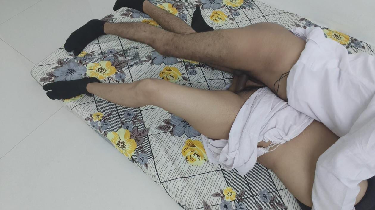 Damaad ji meri gaand maar lo, lütfen beni götten sik, Hintli saas tarafından ilk kez anal seks, gerçek ev yapımı seks videosu