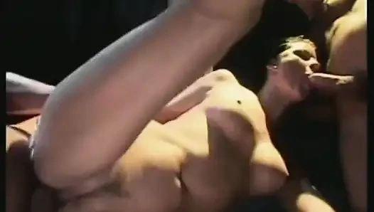 Monica tatlım birkaç büyük sağlam alıyor!