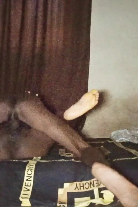 Kocası yokken siktiğim zavallı kadın