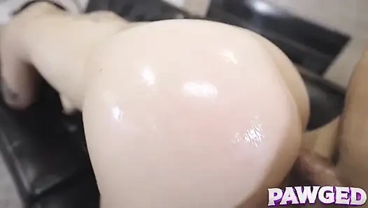 Big Booty Goth Babe Banged by Big Muscle Man