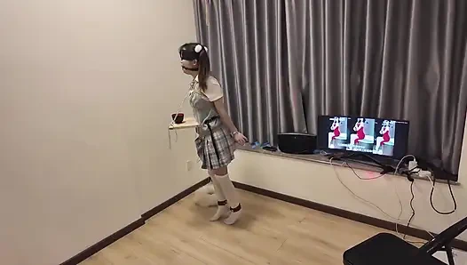 Hs021-okul üniformalı Asyalı kız disipline edildi