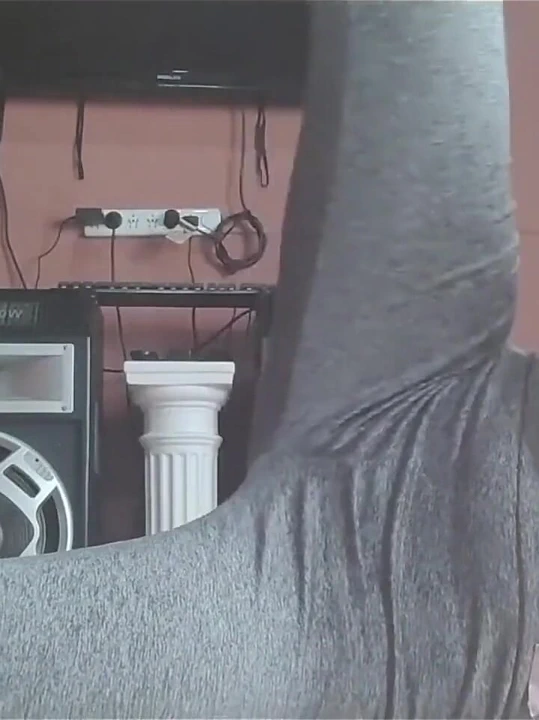 20 dakikalık egzersiz. Vücudum daha fazla dayanamıyor