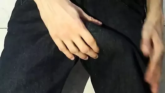 Jeans without underwear, I got home and went to show you, did anyone notice on the street?