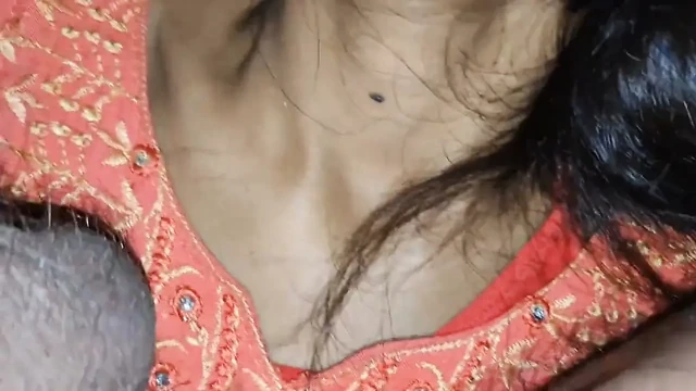 Yeni seks videosu 2026 kırsal kızı büyük bir penisle seks yaptı