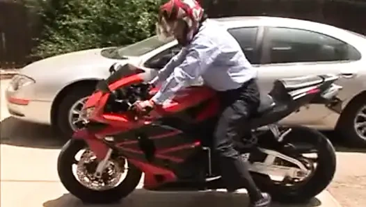 Kelly kline ve gia paloma çok fazla sperm yiyor