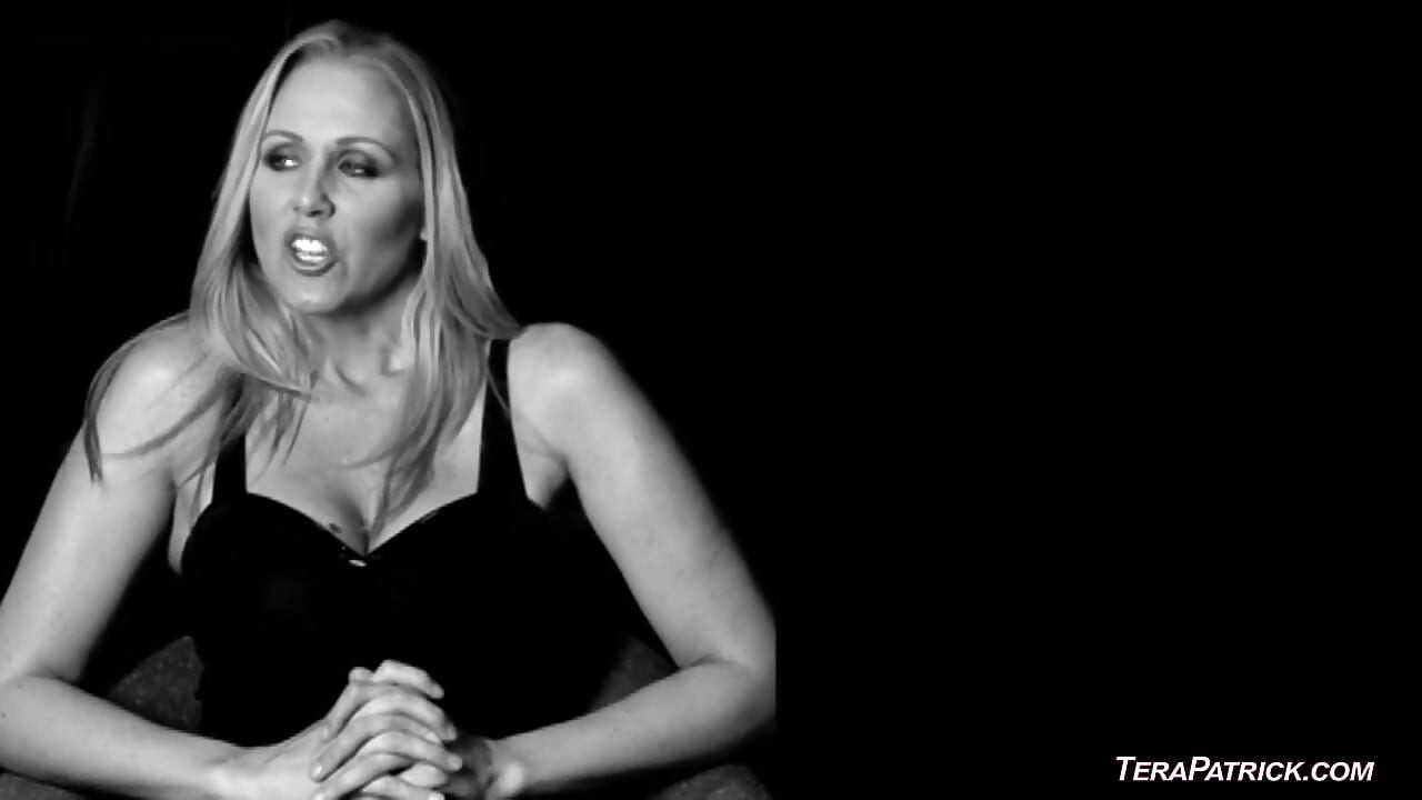 Julia ann limuzinde büyük zenci yarağını alıyor