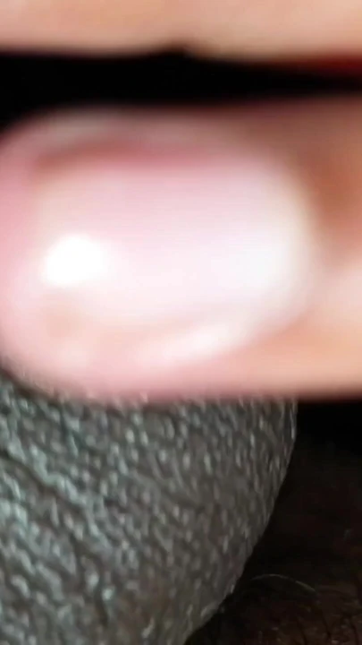 Oral seks, ağza boşalma, boşalma, sikiş, elle muamele, kocasının penisini sağıyor, kadın egemenliği, Hintli seks, Hintli sikiş videosu | Klip 2