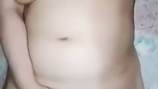 Sharmota hayga tel3ab fe nafsaha