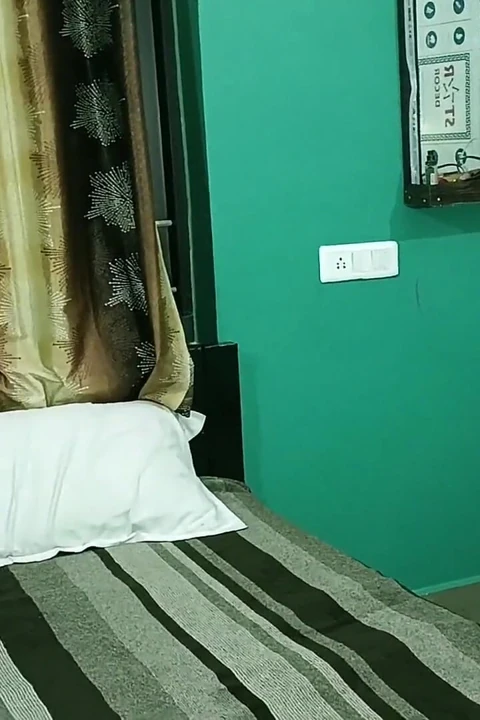 Güzel sevimli kamwali yenge madam kocasıyla seks yapıyor