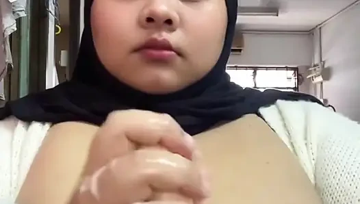 AJSXX99 - orgazm olana kadar sana bakarken göğüslerine masaj yapıyorsun