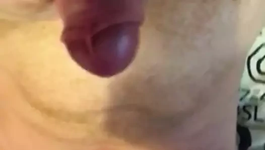 Zencefilli adam yüzüne ateş ediyor