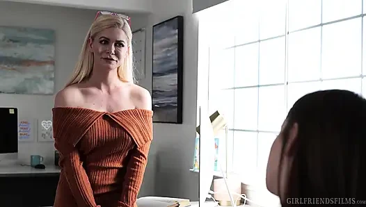 Arkadaşımın lezbiyen kız sahnesi 3