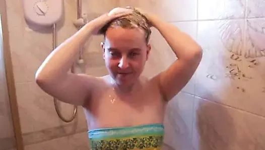 Mayoyla saç yıkamak