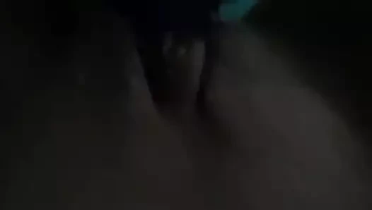 Sıcak dik ev hanımı milf ferkelchenn yalnız at evde