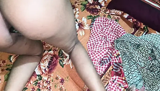 Zinde göt, sıkı anal, küçük tıkaçtan dp dildoya. Anal ile istediğin her şeyi yap ama yavaşça yap. Hangi tıkacı seviyorsun 1