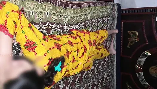 Ateşli desi kıza şehvetli yağ masajı sert sikişe dönüşüyor kaygan yağlı vücut mutlu son