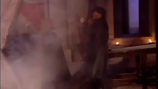 Orgazm arayan üç edepsiz lezbiyen kız!